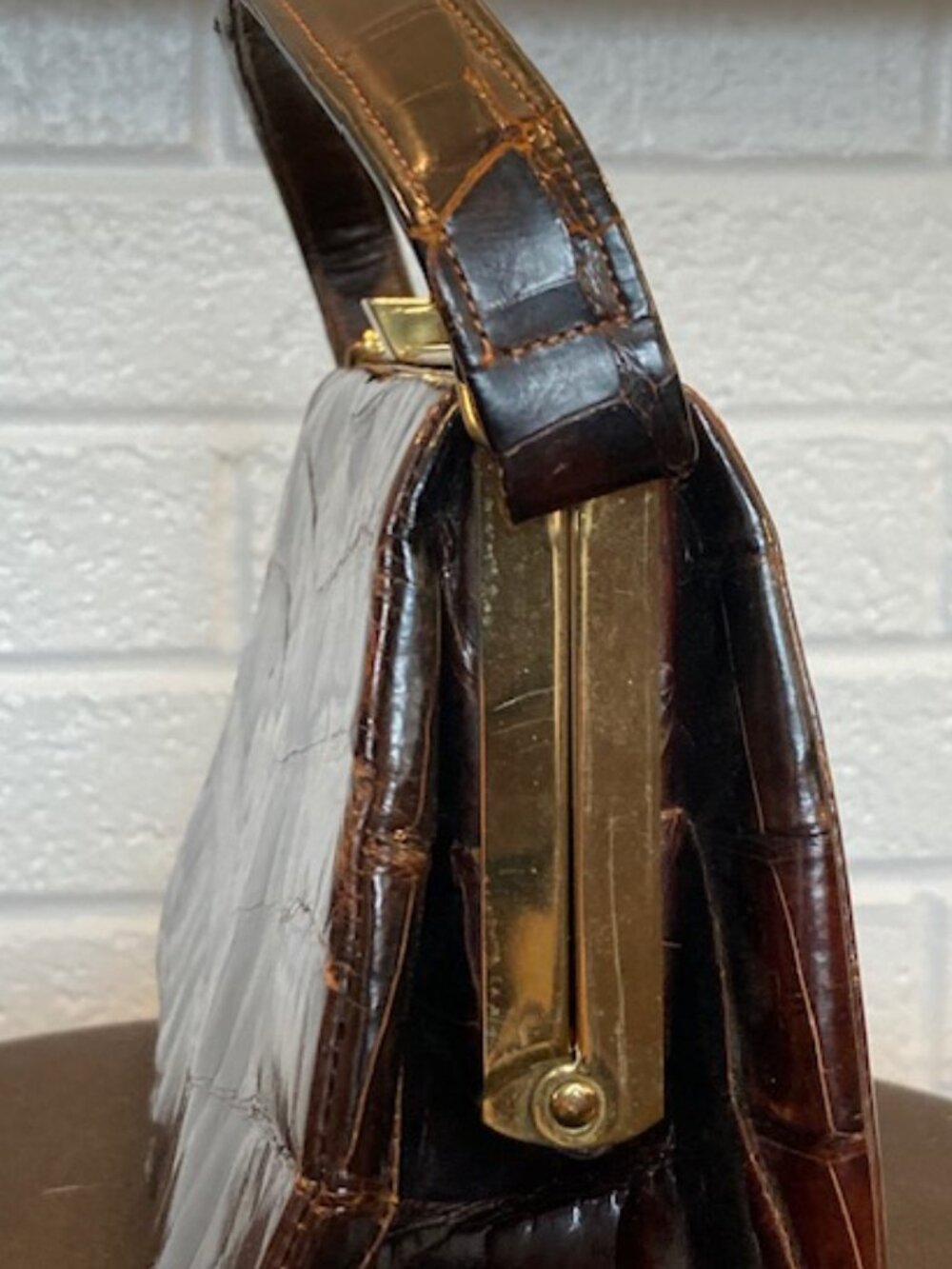 Vintage 1950s Genuine Crocodile Handbag - Brown - FAIR (Handle Repair Needed) - Picture 8 of 16